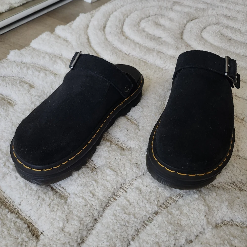 Black Doc Martens Zebzag Mules 8.5 - Picture 3 of 7